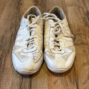 Nfinity Cheer shoes